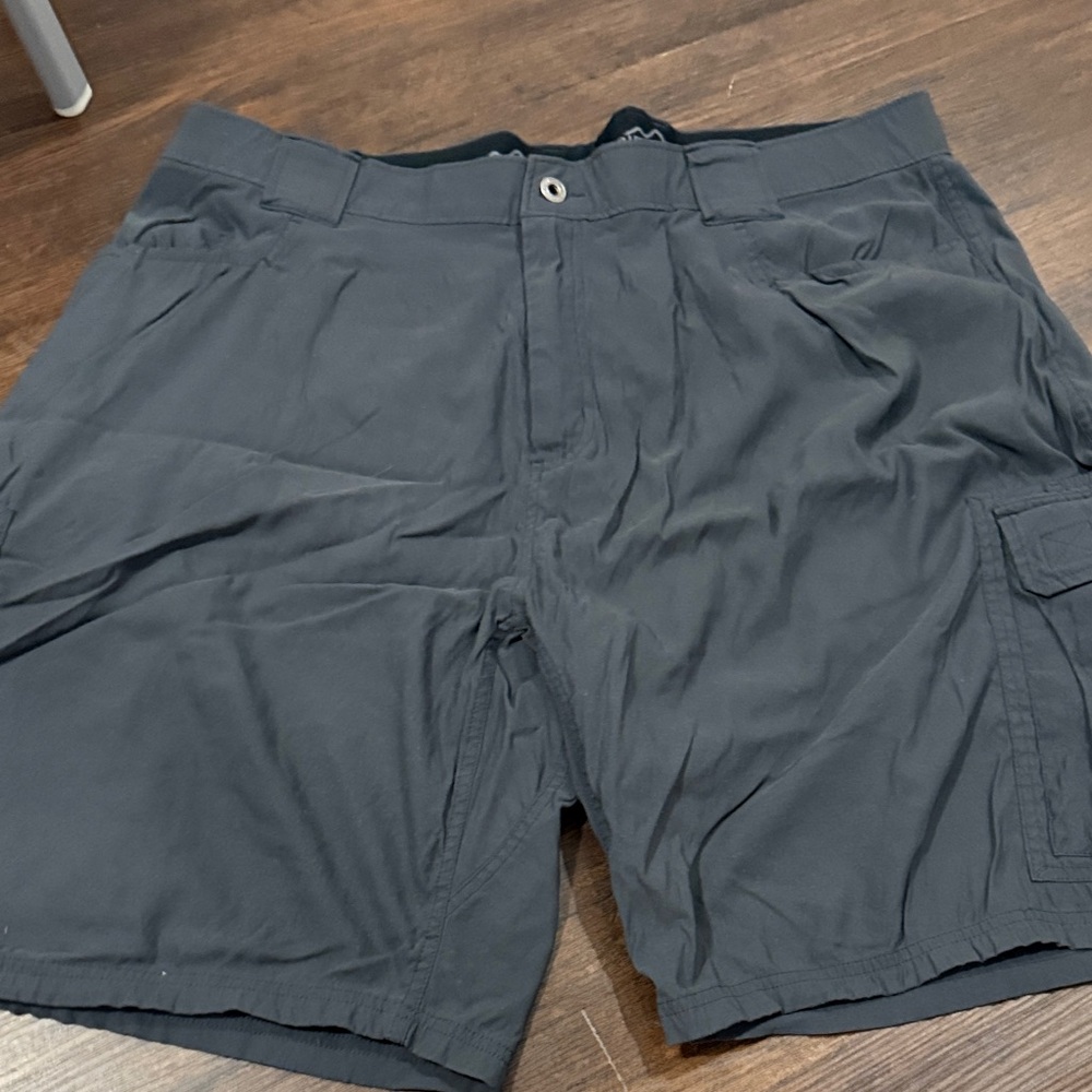 Eddie Bauer Dark Gray/Blue Cargo Shorts